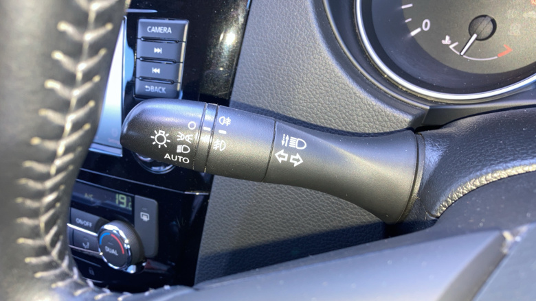 Nissan Qashqai 1.5 dCi 115 Acenta Premium 5dr Diesel Hatchback